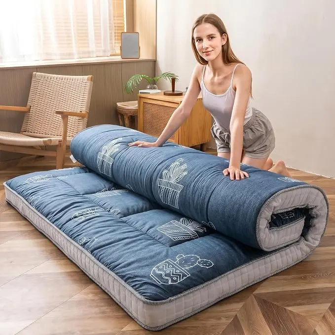 MAXYOYO Grey Cactus Pattern Full Size Futon Mattress, Quilted Bed Mattress