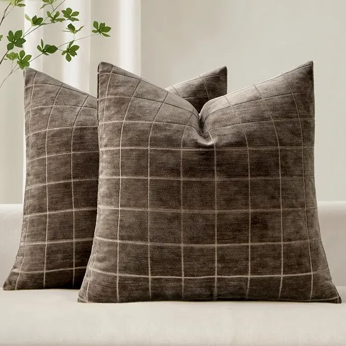 MIULEE Decorative Chenille Check Throw Pillow Covers Vintage Plaid Couch