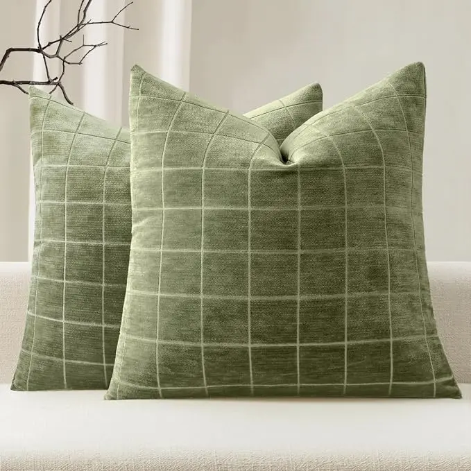 MIULEE Decorative Chenille Check Throw Pillow Covers Vintage Plaid Couch