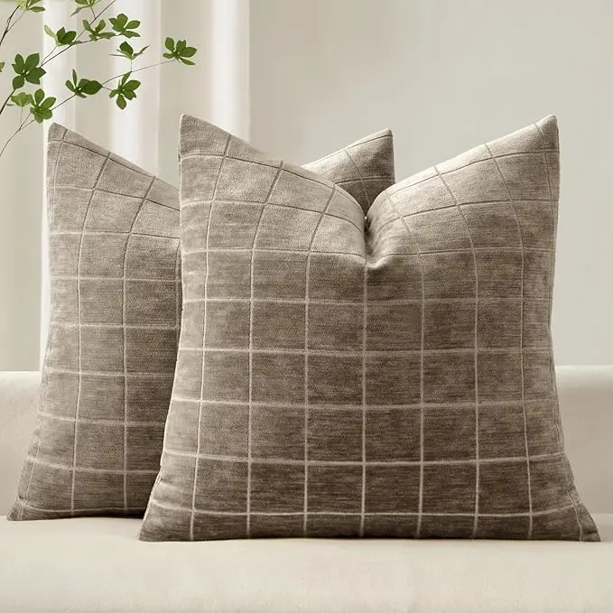 MIULEE Decorative Chenille Check Throw Pillow Covers Vintage Plaid Couch