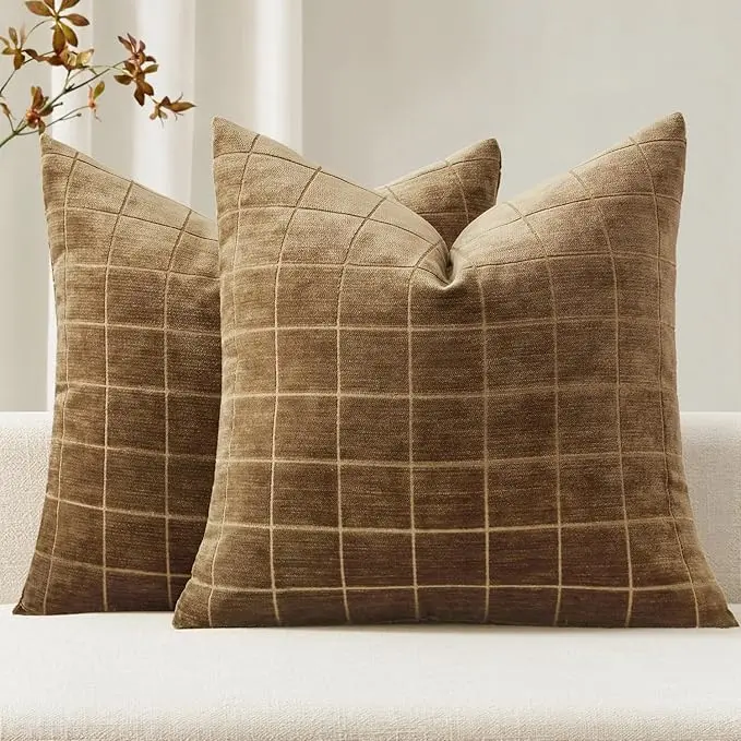 MIULEE Decorative Chenille Check Throw Pillow Covers Vintage Plaid Couch